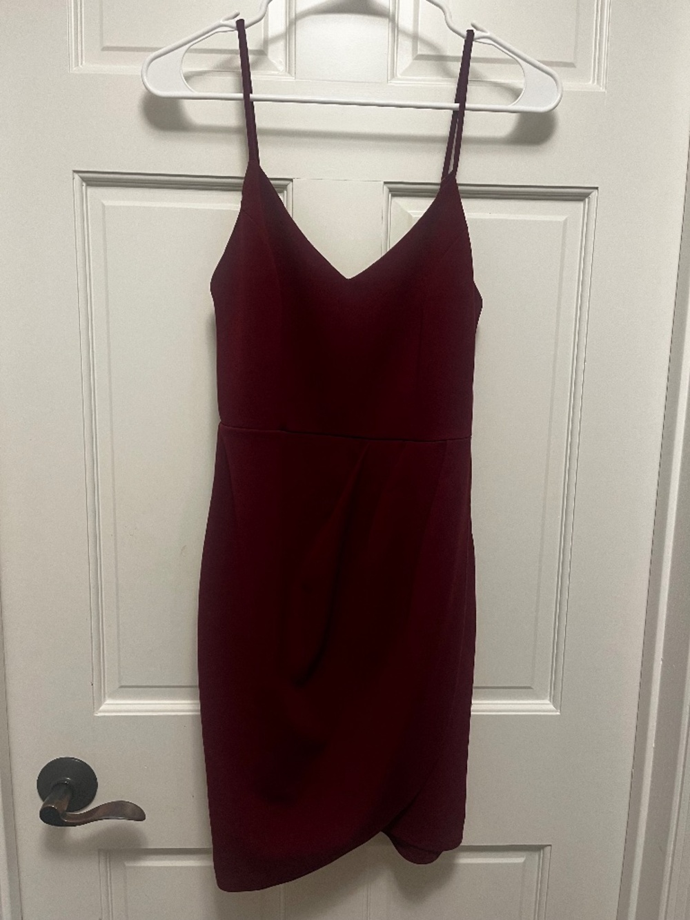 Lulu’s Mini Dress Dark Red Burgundy Spaghettis Strap size small